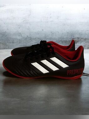 adidas Predator Tango 18.4 Indoor Soccer Shoes Black Red DB2136 Men’s Size 7.5
